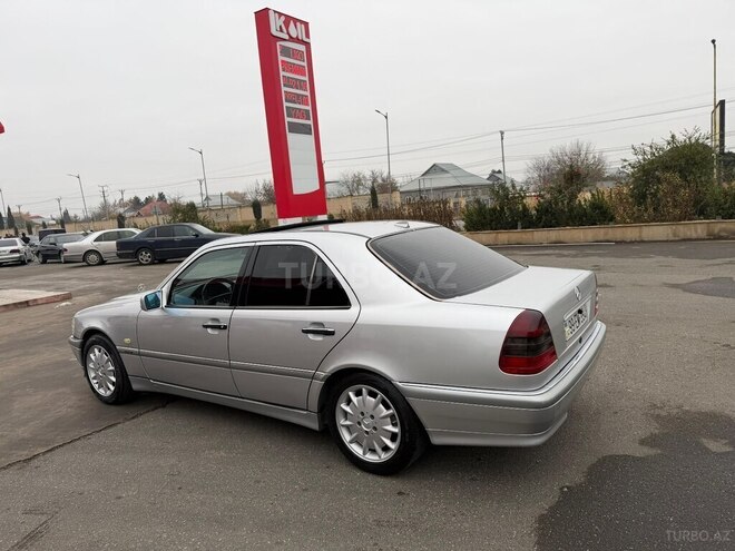 Mercedes C 200 1999, 252,473 km - 2.0 l - Ağcabədi