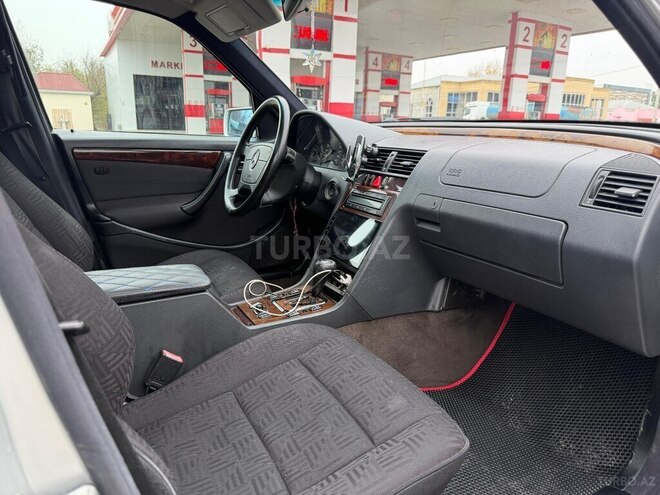 Mercedes C 200 1999, 252,473 km - 2.0 l - Ağcabədi