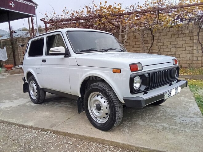 LADA (VAZ) Niva 2015, 145,000 km - 1.7 l - Şamaxı