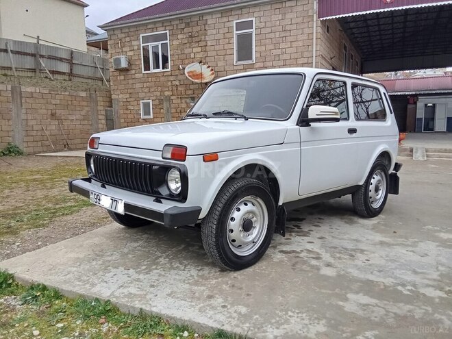 LADA (VAZ) Niva 2015, 145,000 km - 1.7 l - Şamaxı