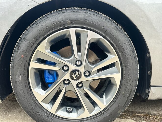 Hyundai Elantra 2019, 110,000 km - 2.0 л - Bakı