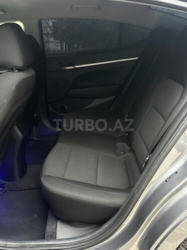 Hyundai Elantra 2019, 110,000 km - 2.0 л - Bakı