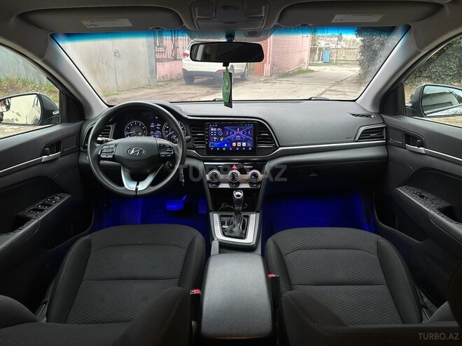Hyundai Elantra 2019, 110,000 km - 2.0 л - Bakı