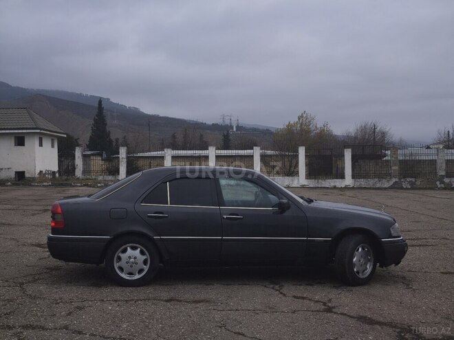 Mercedes C 220 1994, 545,464 km - 2.2 л - Şamaxı