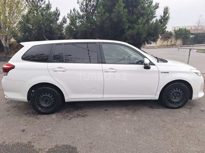 Toyota Corolla Fielder 2019, 194,000 km - 1.5 л - Bakı