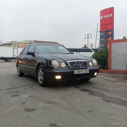 Mercedes E 270 2000, 351,000 km - 2.7 l - Bakı
