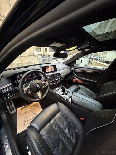 BMW 520 2018, 180,000 km - 2.0 l - Bakı