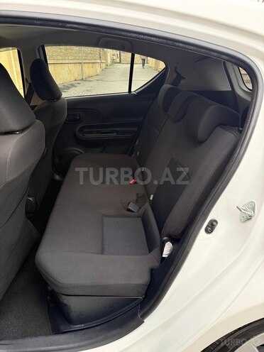 Toyota Aqua 2020, 37,400 km - 1.5 l - Bakı