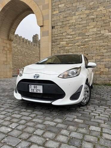 Toyota Aqua 2020, 37,400 km - 1.5 l - Bakı