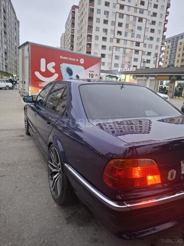 BMW 740 2000, 240,000 km - 4.4 l - Bakı