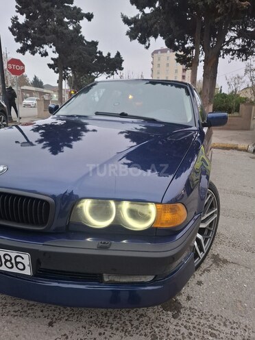 BMW 740 2000, 240,000 km - 4.4 l - Bakı