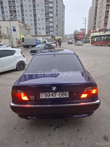 BMW 740 2000, 240,000 km - 4.4 l - Bakı