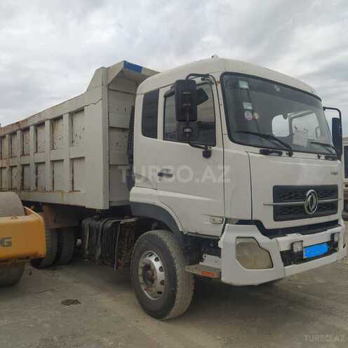 HOWO Sinotruk 2013, 200,000 km - 9.0 l - Bakı