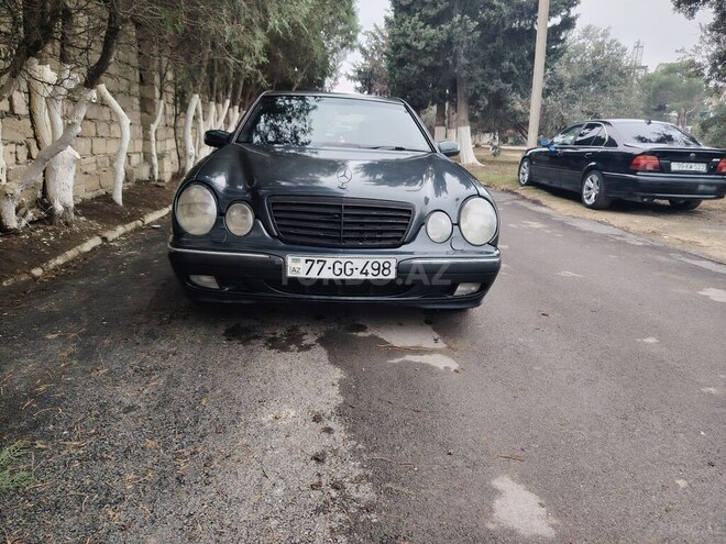Mercedes E 220 1999, 395,918 km - 2.2 l - Bakı