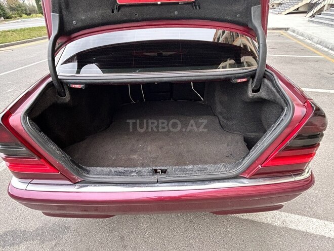 Mercedes C 220 1999, 458,000 km - 2.2 l - Sumqayıt