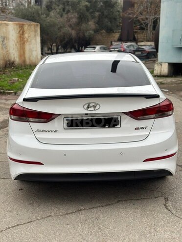 Hyundai Avante 2016, 175,000 km - 1.6 l - Bakı