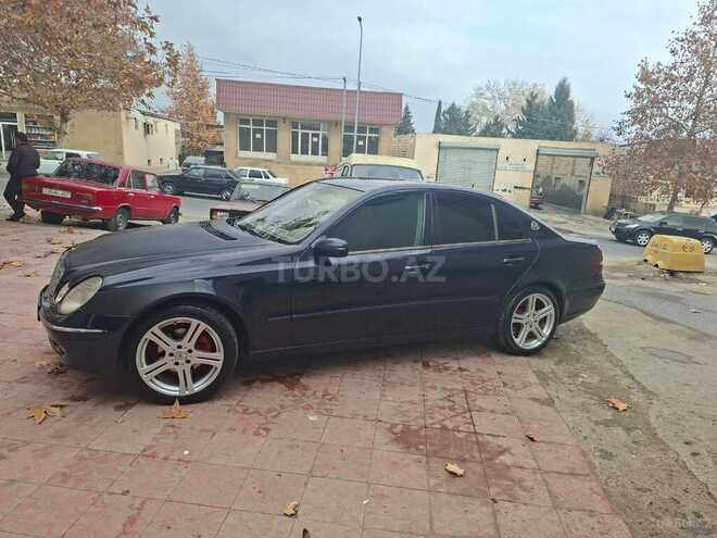 Mercedes E 220 2002, 421,585 km - 2.2 l - Qazax
