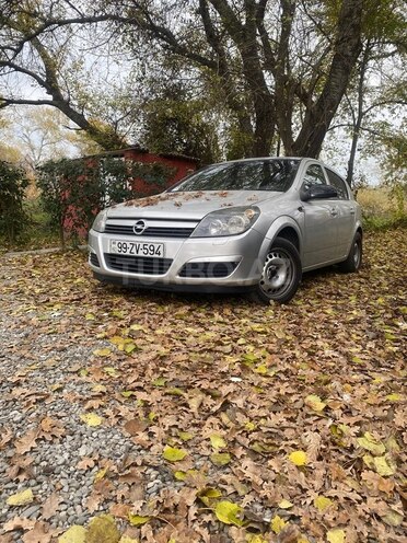 Opel Astra 2004, 400,000 km - 1.4 l - Bakı