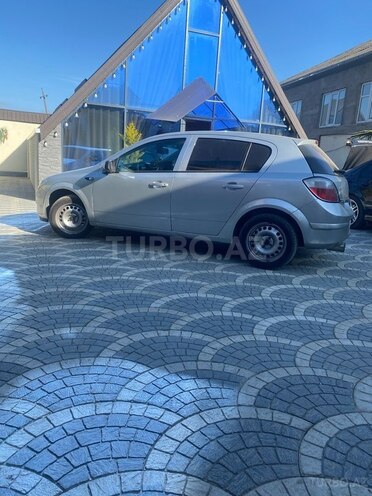 Opel Astra 2004, 400,000 km - 1.4 l - Bakı