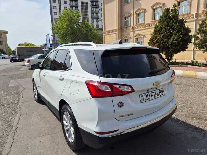 Chevrolet Equinox-5