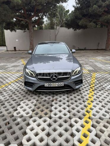 Mercedes E 220 d 2018, 184,200 km - 2.0 l - Bakı