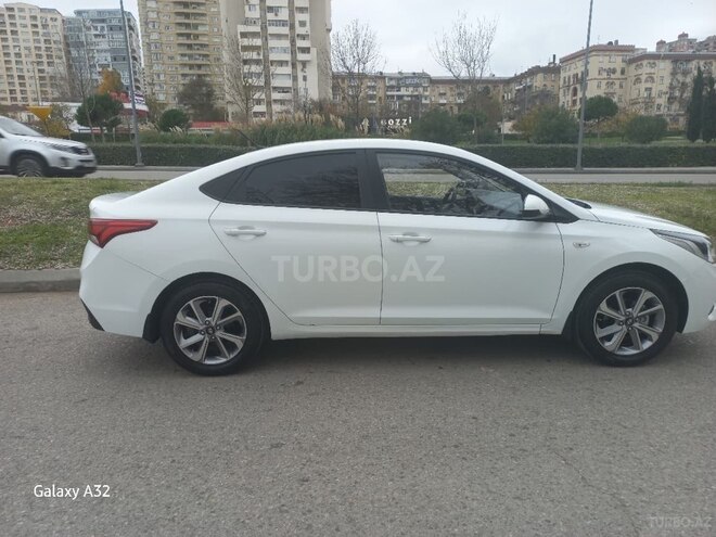 Hyundai Accent 2018, 115,000 km - 1.4 l - Bakı