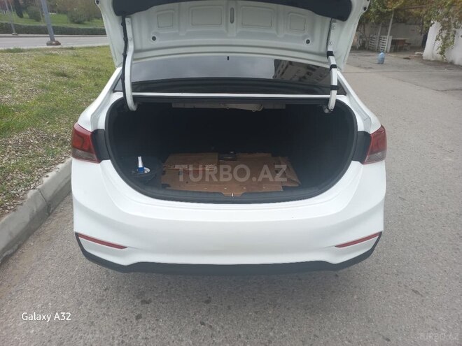 Hyundai Accent 2018, 115,000 km - 1.4 l - Bakı