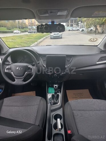 Hyundai Accent 2018, 115,000 km - 1.4 l - Bakı