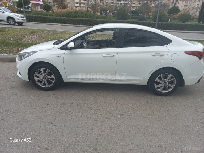 Hyundai Accent 2018, 115,000 km - 1.4 l - Bakı