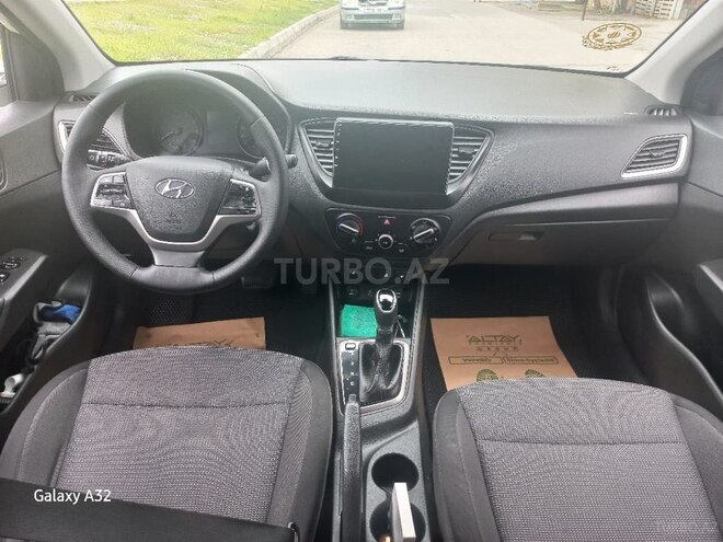 Hyundai Accent 2018, 115,000 km - 1.4 l - Bakı