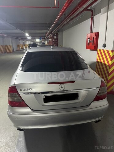 Mercedes E 230 2007, 242,000 km - 2.5 l - Bakı
