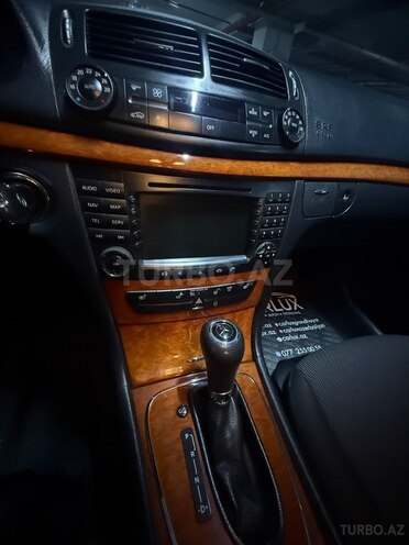 Mercedes E 230 2007, 242,000 km - 2.5 l - Bakı