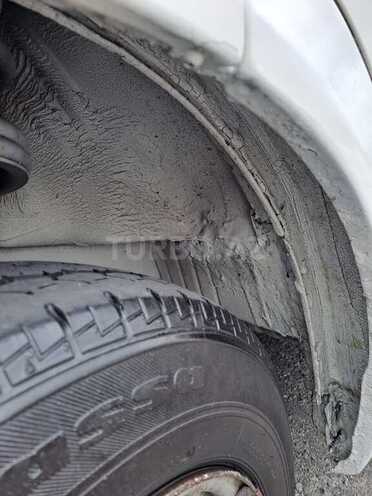 Ford Transit 2003, 350,000 km - 2.4 л - Qax