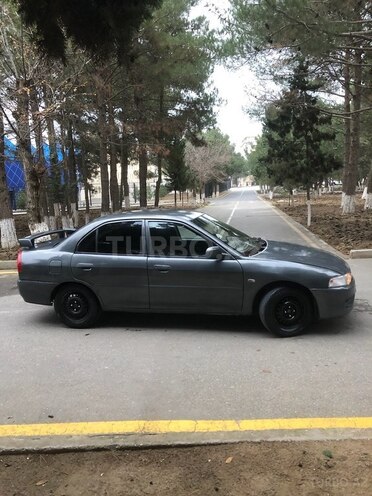 Mitsubishi Lancer 1998, 285,000 km - 1.3 л - Sumqayıt