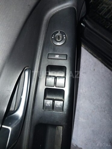 Kia  2008, 215,000 km - 1.4 l - Bakı