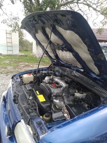 Kia Sportage 1997, 350,000 km - 2.0 л - Şamaxı