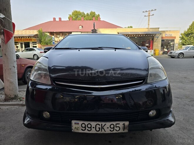 Toyota Prius-1