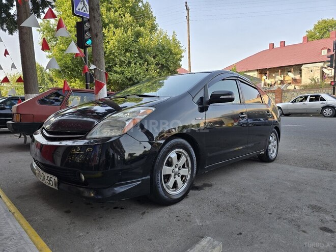 Toyota Prius-21