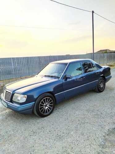 Mercedes E 220 1995, 452,365 km - 2.2 l - Şirvan