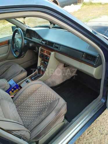 Mercedes E 220 1995, 452,365 km - 2.2 l - Şirvan