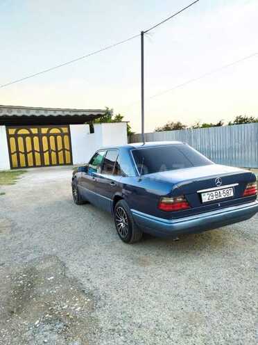 Mercedes E 220 1995, 452,365 km - 2.2 l - Şirvan