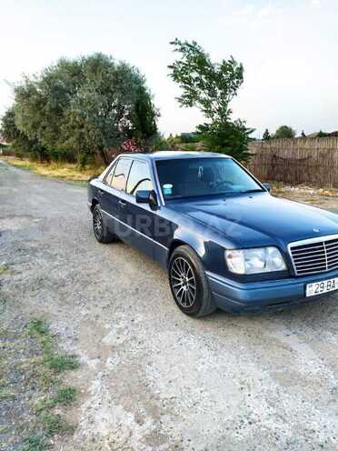 Mercedes E 220 1995, 452,365 km - 2.2 l - Şirvan