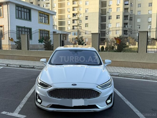 Ford Fusion (North America) 2019, 175,000 km - 2.0 л - Bakı
