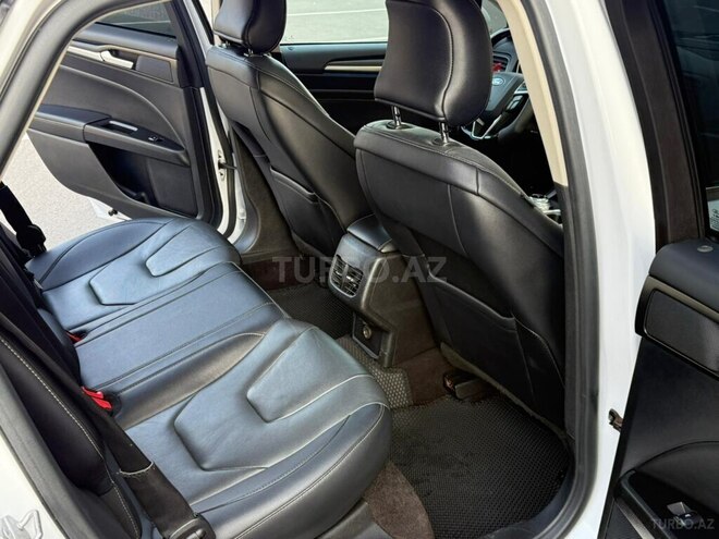 Ford Fusion (North America) 2019, 175,000 km - 2.0 л - Bakı