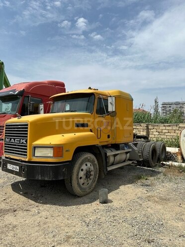 Mack Mack Anthem 2001, 530,000 km - 12.0 l - Bakı