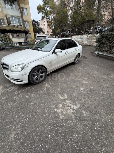 Mercedes C 250 2013, 252,683 km - 1.8 л - Bakı