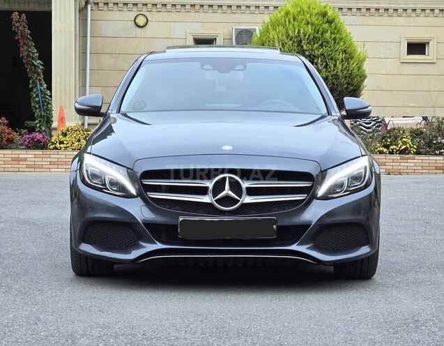 Mercedes C 220 d 2016, 238,500 km - 2.1 l - Bakı