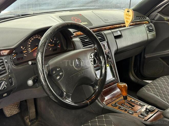 Mercedes E 270 2001, 370,000 km - 2.7 л - Bakı