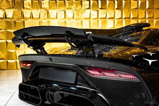 Mercedes AMG One-7