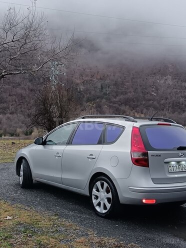 Hyundai i30 2009, 330,000 km - 1.6 л - Qəbələ